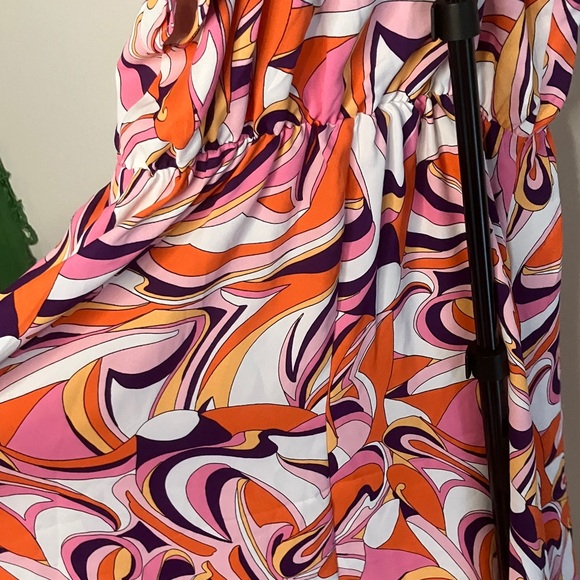 Express Colorful Abstract Dress - Picture 4 of 4
